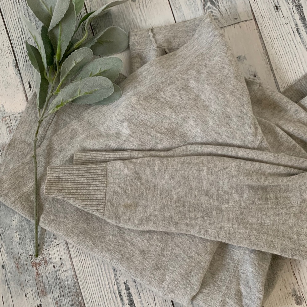 Gap cardigan
